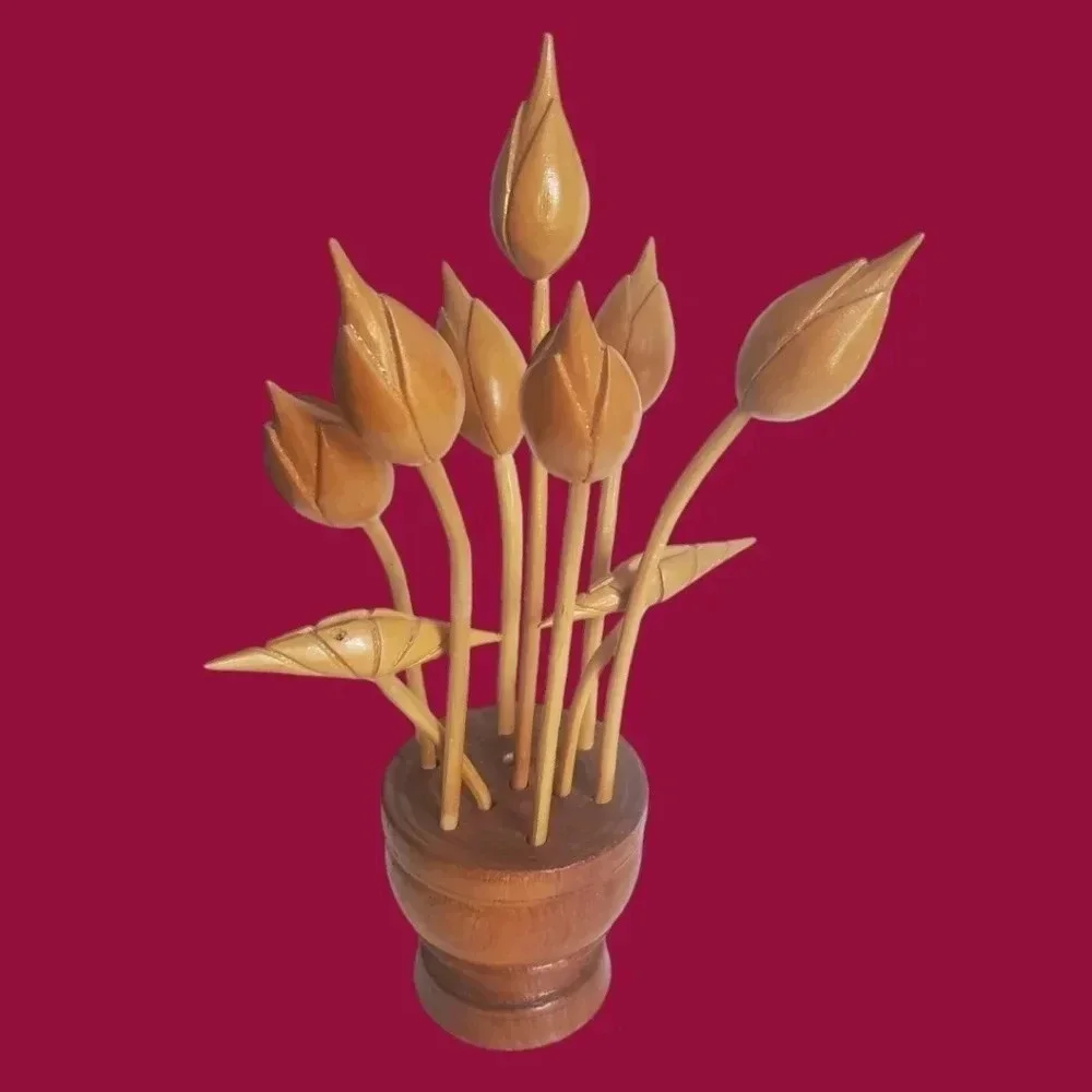 Mid century modern monkey pod wooden  floral arrangement